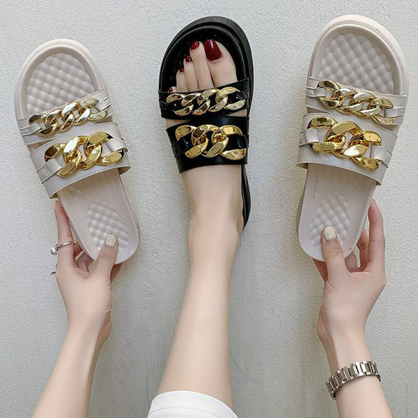 Papuci casual de dama cu decor metalic alb-negru