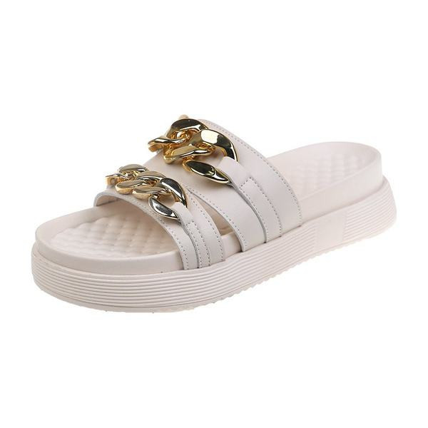 Papuci casual de dama cu decor metalic alb-negru