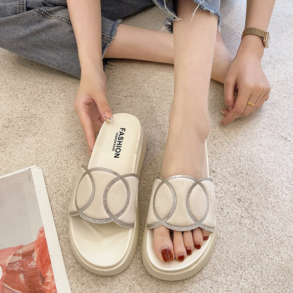 Sandale de damă cu talpă plată și curea din piele ecologică