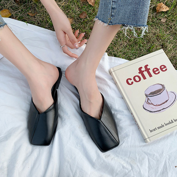 Papuci casual inchisi din piele ecologica