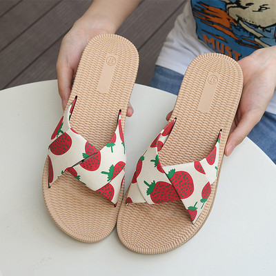 Nou model de papuci de vara cu bretele incrucisate din material textil