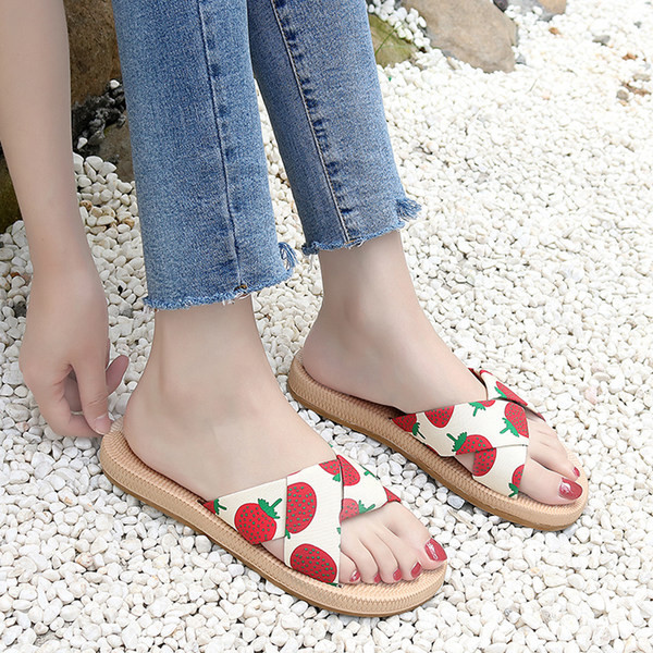 Nou model de papuci de vara cu bretele incrucisate din material textil