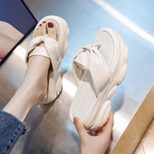 Papuci casual dama intre degete cu platforma in doua culori