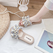 Papuci de dama actuali cu perle