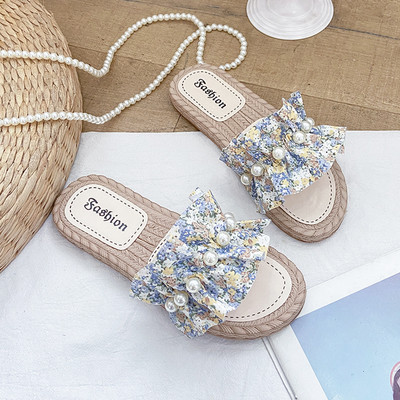 Papuci de dama actuali cu perle