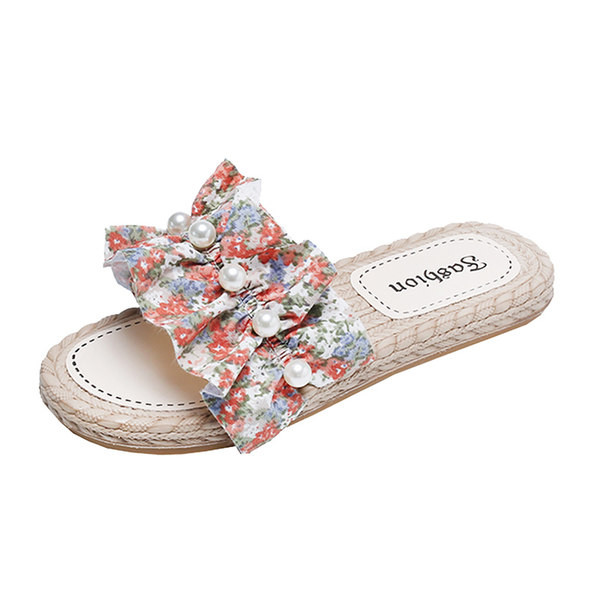 Papuci de dama actuali cu perle