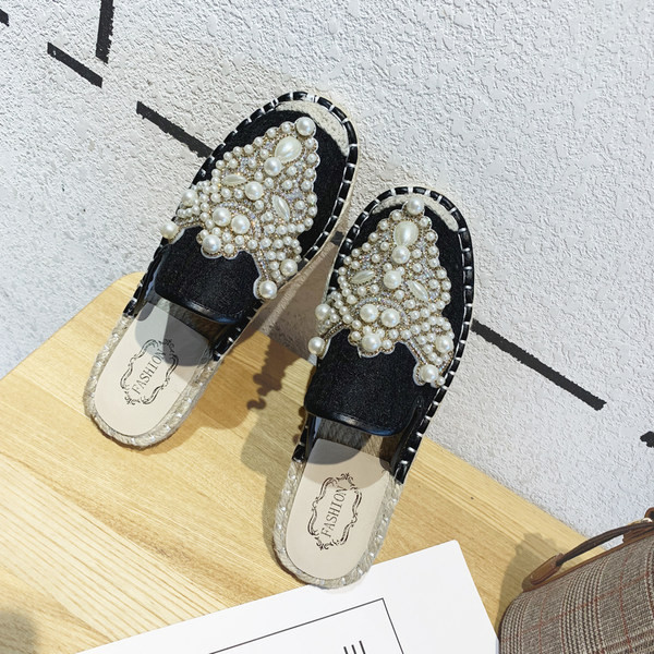 Papuci dama inchisi de primavara cu perle si pietre decorative