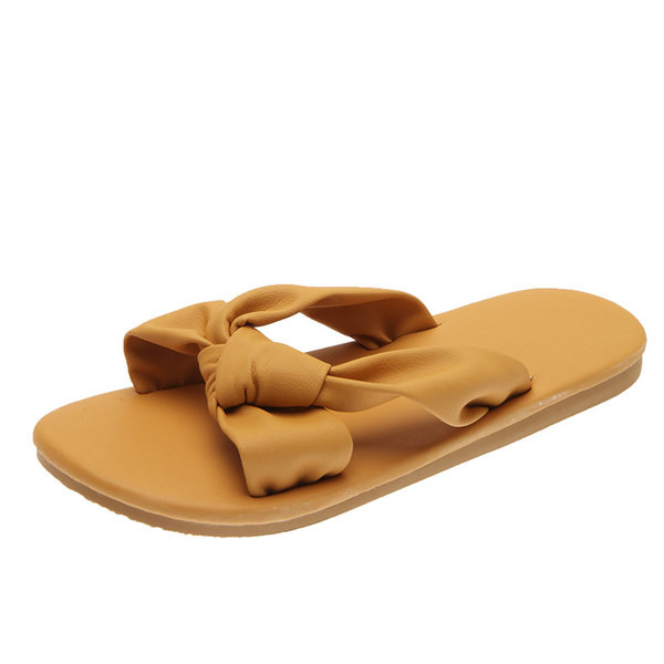 Papuci de dama din piele cu talpa plate