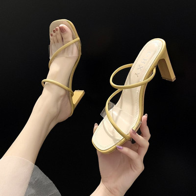 Papuci de dama moderni cu toc transparent de culoare bej