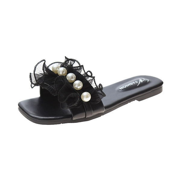 Papuci de dama actuali cu perle si tul