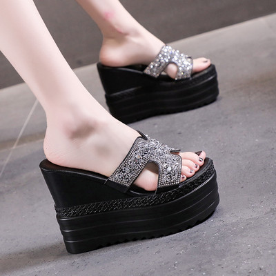 Papuci dama cu platforma inalta si pietre decorative