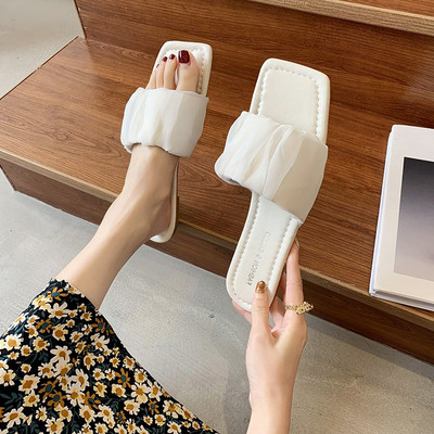 Papuci patrati de dama cu talpa plate