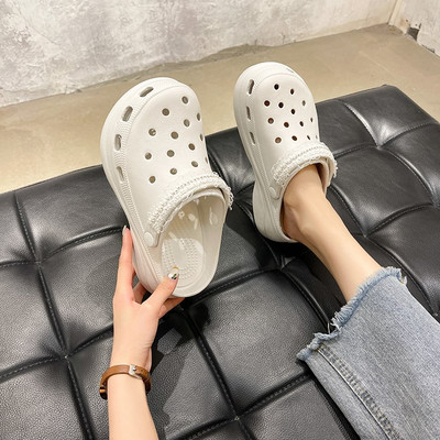 Papuci de dama cu dantela si pietre in doua culori