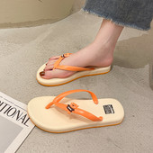 Șlapi de damă cu ursuleț de pluș pentru plajă și viața de zi cu zi