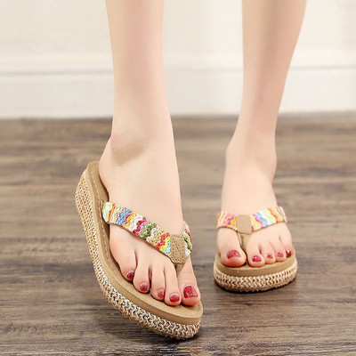 Γυναικείες casual παντόφλε με διακοσμητικές πέτρες