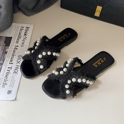 Model nou de papuci de dama cu perle