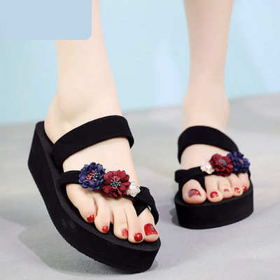 Sieviešu ikdienas čības ar pērlēm un ziediem