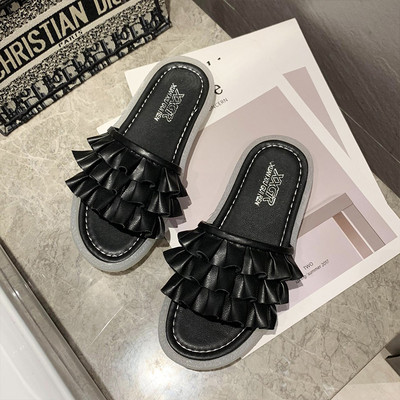 Papuci de damă actuali cu bucle