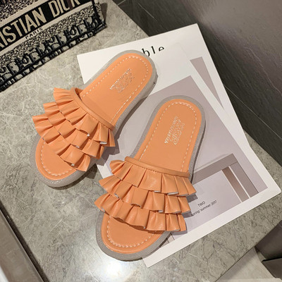 Papuci de damă actuali cu bucle