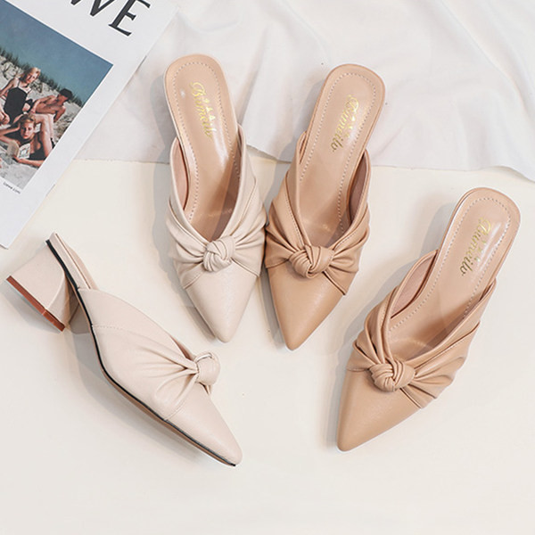 Model nou de papuci ascuțiți din imitație de piele cu toc