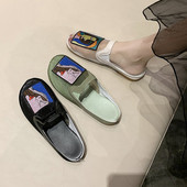 Νέο μοντέλο γυναικείες παντόφλες με χρωματιστό κέντημα