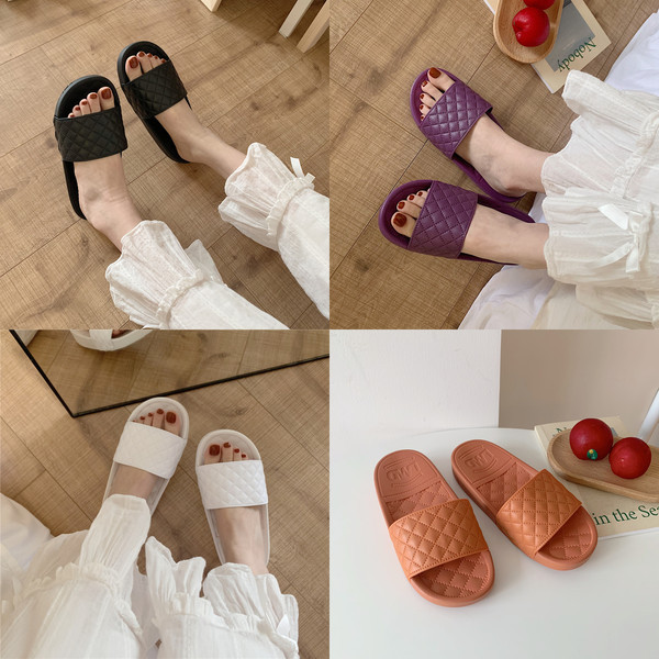 Papuci de dama matlasati cu talpa antiderapanta