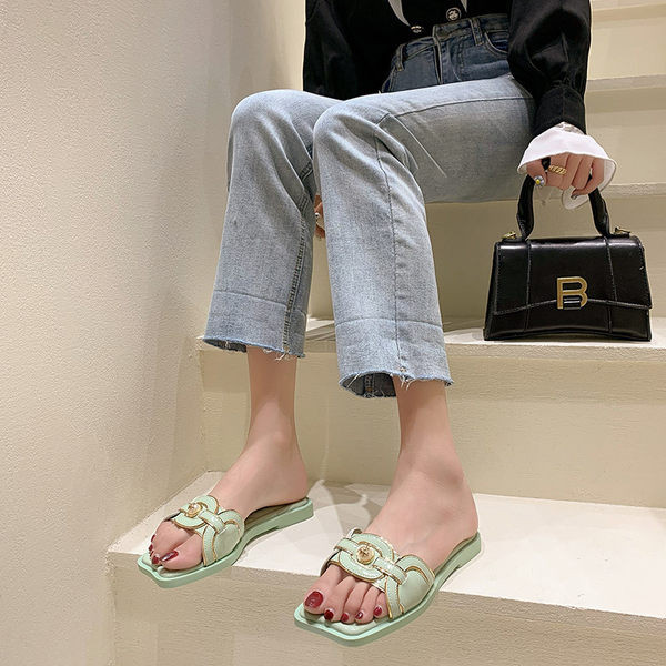 Papuci casual de dama din piele cu decor metalic in doua culori