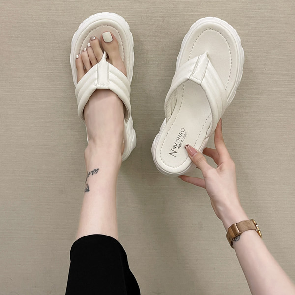 Flip-flops de damă casual între degete, cu talpă aspră