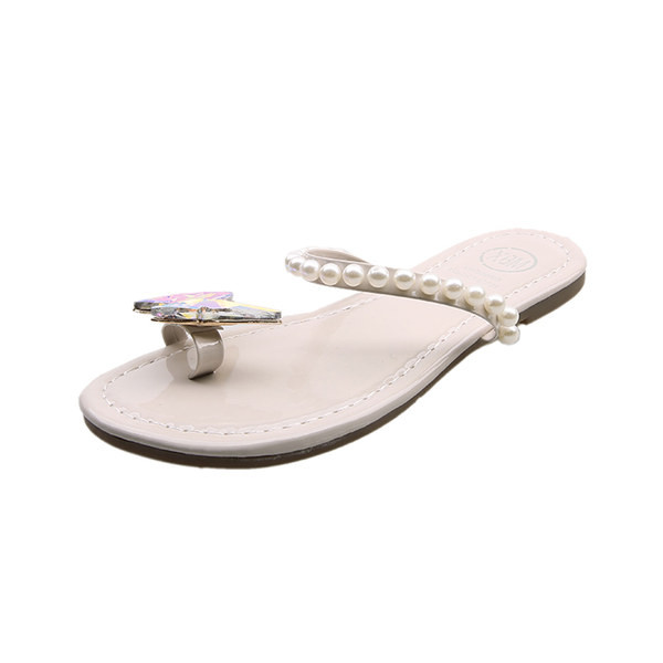 Papuci moderni de dama cu element fluture 3D