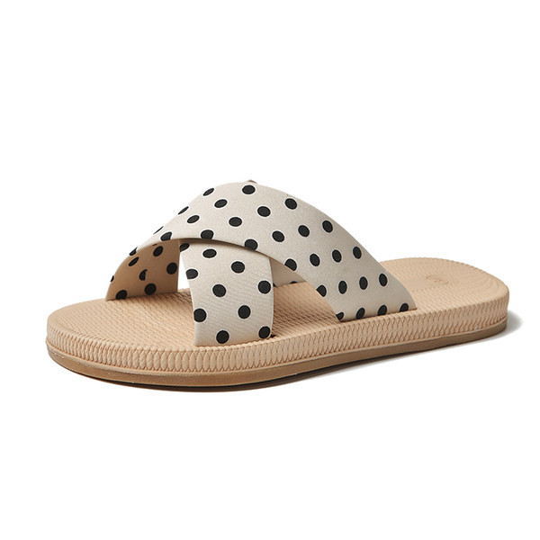 Papuci moderni de dama cu talpa cu buline