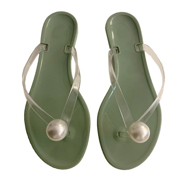 Model nou de șlapi de damă cu perle decorative