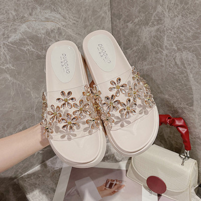 Sieviešu čības dekorētas ar akmeņiem un 5 cm zoli