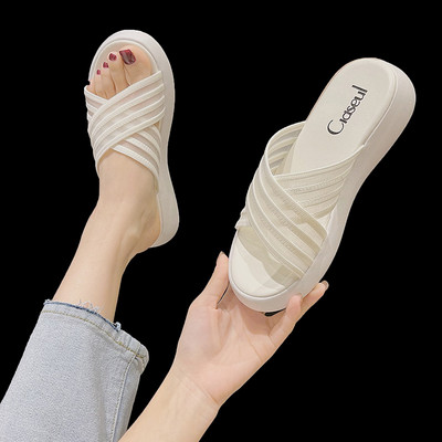 Papuci casual de dama cu talpa plate si bretele cu dungi