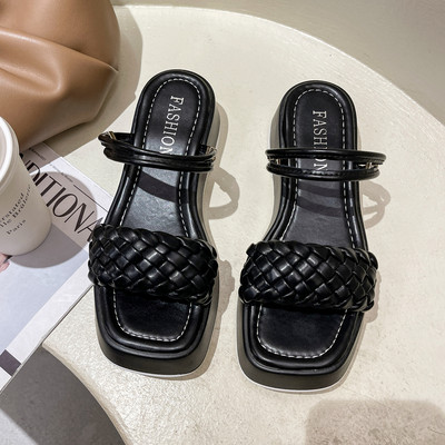 Model nou de papuci de dama din imitatie de piele cu bretele