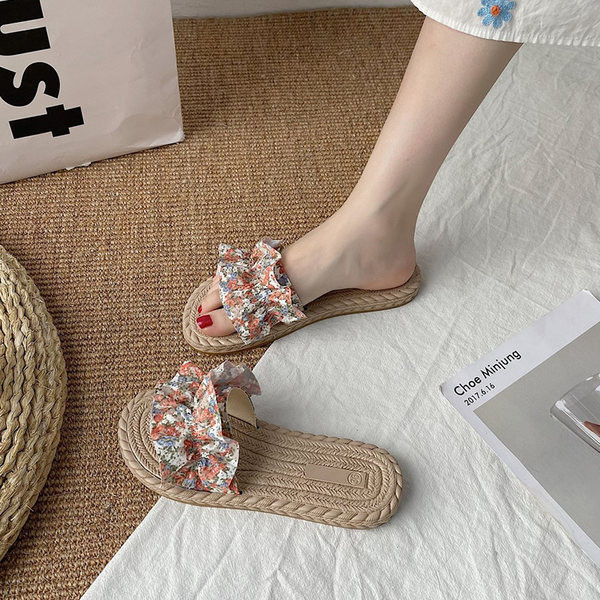 Γυναικείες χρωματιστές παντόφλες με επίπεδη σόλα