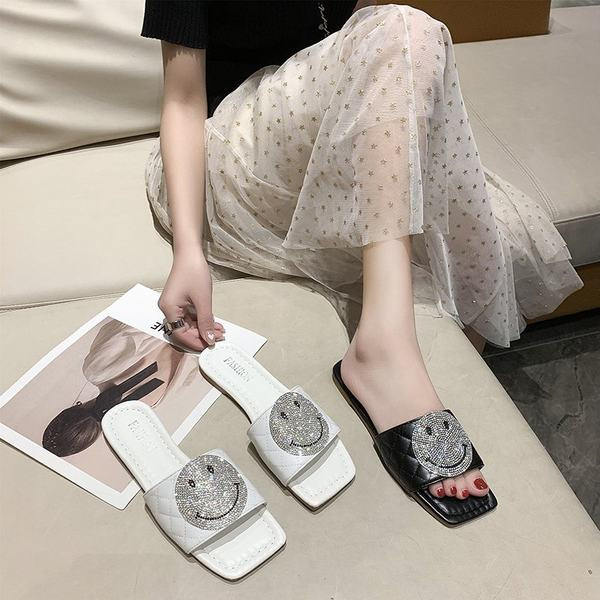 Papuci patrati dama cu pietre