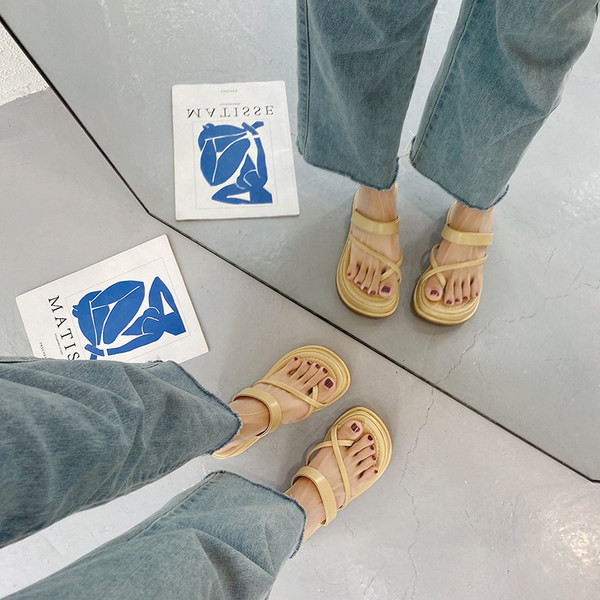 Papuci de dama cu bretele in doua culori