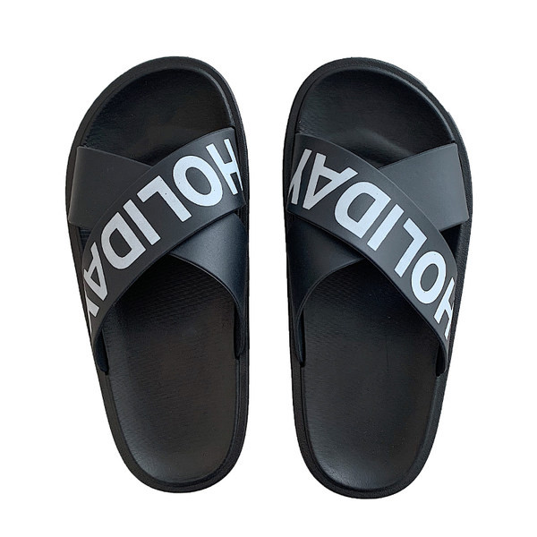 Γυναικείες  παντόφλες με επίπεδη σόλα με επιγραφή