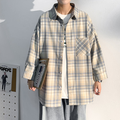 Vīriešu krekls ar pogām un kabatu vairākās krāsās