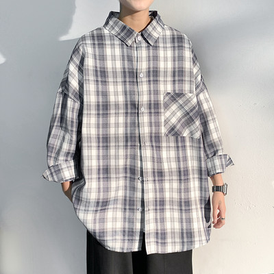 Vīriešu krekls ar pogām un kabatu vairākās krāsās