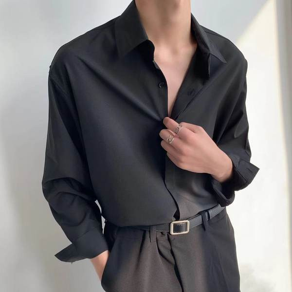 Cămașă modernă pentru bărbați cu guler clasic și mâneci lungi