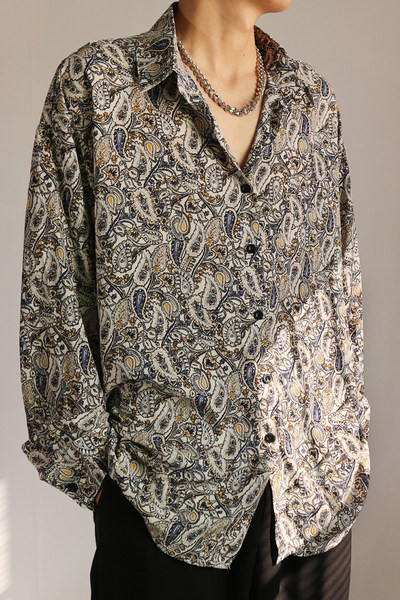 Cămașă casual pentru bărbați cu guler și model clasic