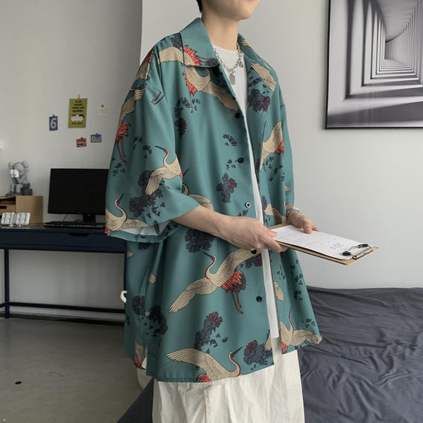 Cămașă largă de vară cu model colorat