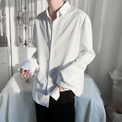 Cămașă modernă pentru bărbați cu guler clasic - mâneci lungi sau scurte