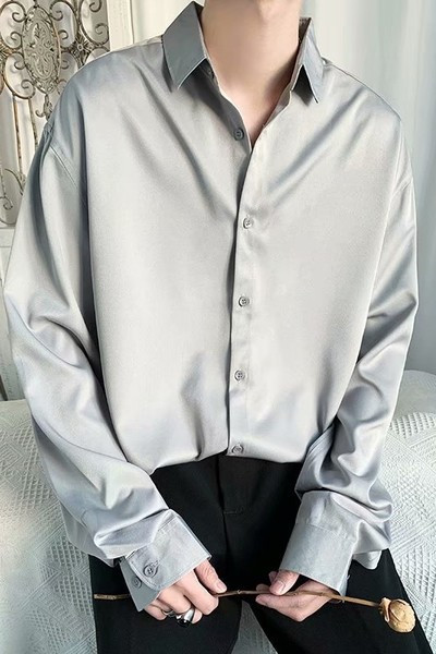 Cămașă modernă pentru bărbați cu guler clasic - mâneci lungi sau scurte