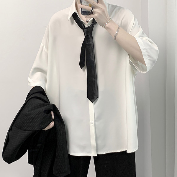 Cămașă largă de mătase pentru bărbați cu mâneci 3/4 și nasturi