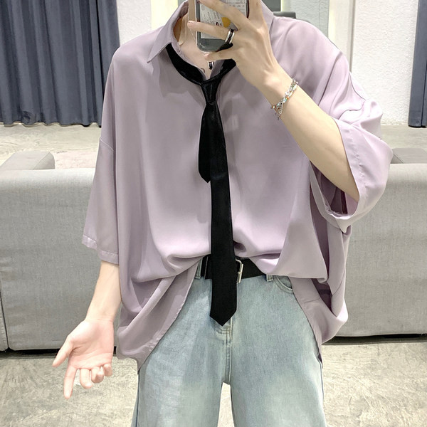 Cămașă largă de mătase pentru bărbați cu mâneci 3/4 și nasturi