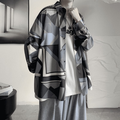 Cămașă bărbătească colorată cu nasturi și model clasic lat cu guler