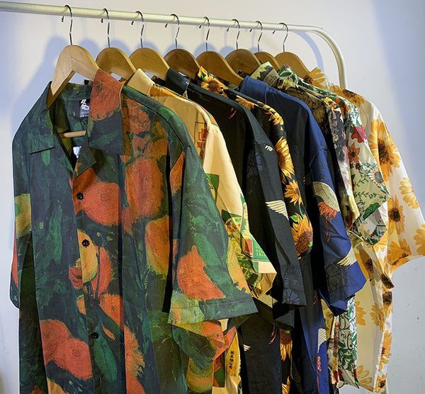 Cămașă lată modernă cu model cu model - diferite modele