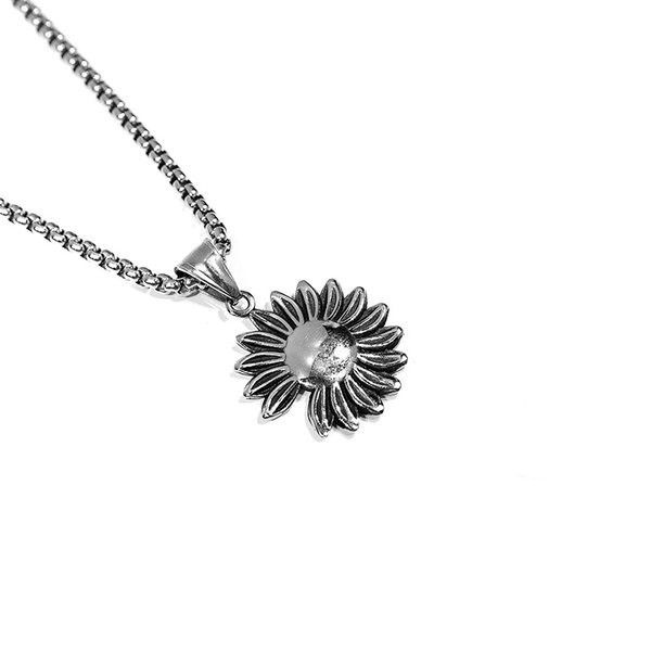 Lant de metal elegant pentru barbati cu pandantiv